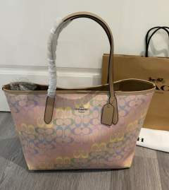Picture of Coach Handbags _SKUfw230465067fw